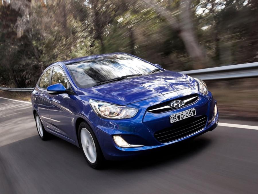  Hyundai Accent Sedan 2011 года  (AU) (фото 4 из 9)